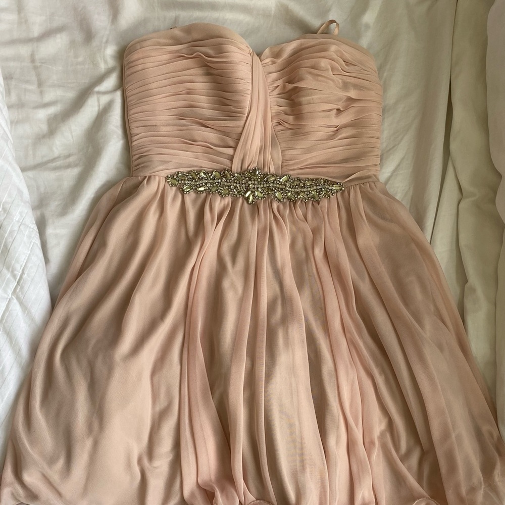 baby pink ruffled fancy mini dress!💞👗